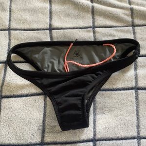 Jolyn bottoms used in great condition